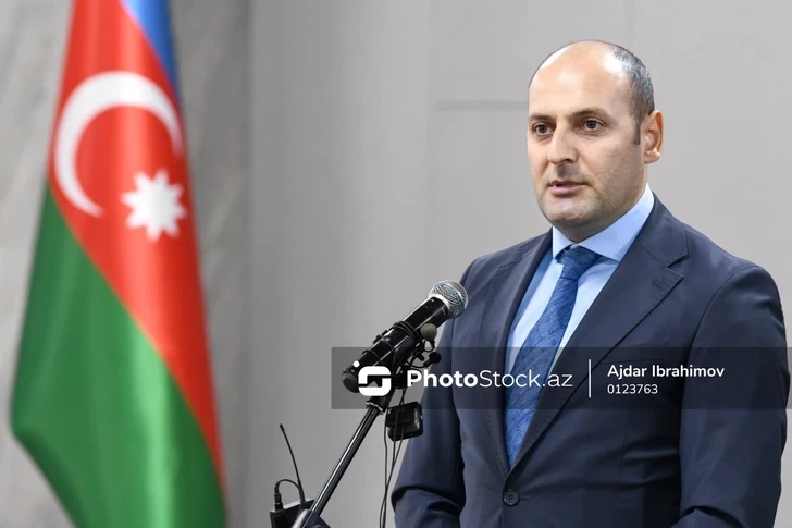 Эльвин Гусейнов рассказал о масштабной поддержке детей погибших военнослужащих