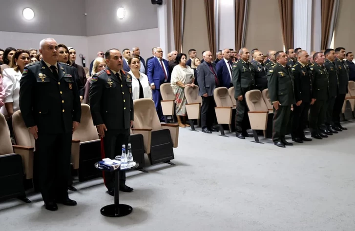 Media.az - Новости Азербайджана - В учебных заведениях Минобороны состоялись мероприятия по случаю Всемирного дня учителя