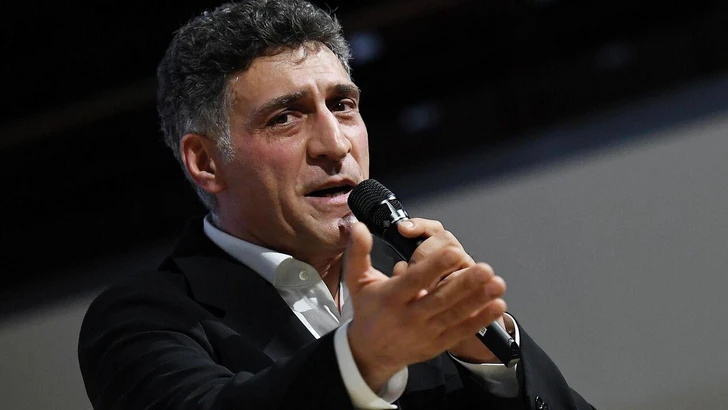 Тигран Кеосаян пережил клиническую смерть и впал в кому