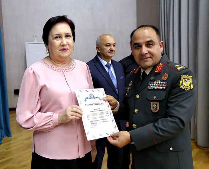Media.az - Новости Азербайджана - В учебных заведениях Минобороны состоялись мероприятия по случаю Всемирного дня учителя