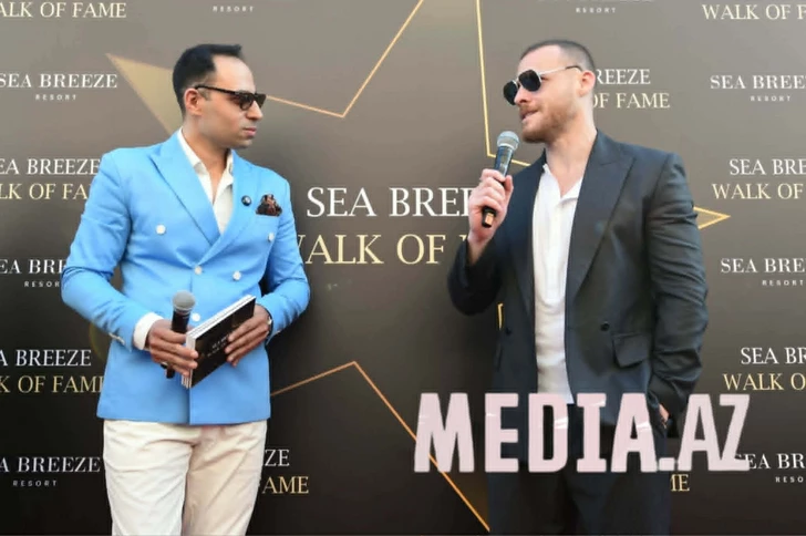 Media.az - Новости Азербайджана - Керем Бюрсин получил именную звезду на Sea Breeze Walk of Fame