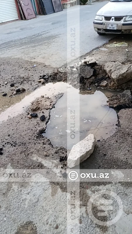 Media.az - Новости Азербайджана - В Баку произошла утечка воды, затоплена дорога «Баксол»