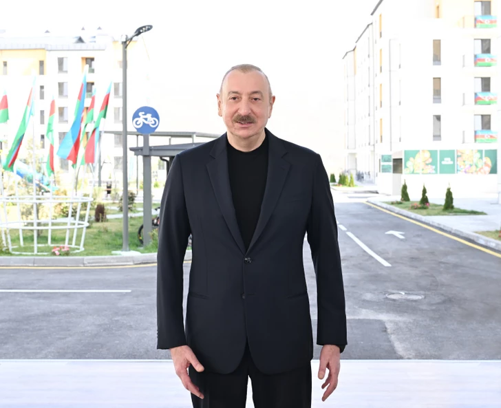Media.az - Новости Азербайджана - Ильхам Алиев и Мехрибан Алиева приняли участие в открытии жилого комплекса в Суговушане
