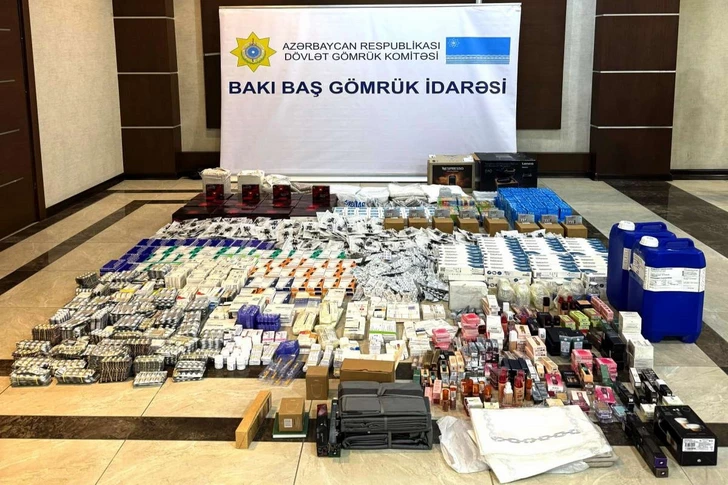 Таможенный пост в Баку обнаружил тайник с контрабандными товарами в турецком грузовике