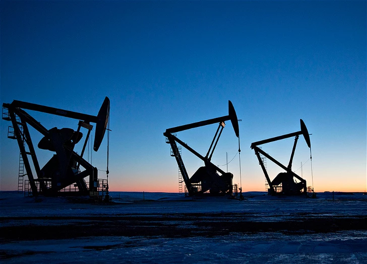 EIA снизило прогноз по добыче нефти в Азербайджане на 2027 год