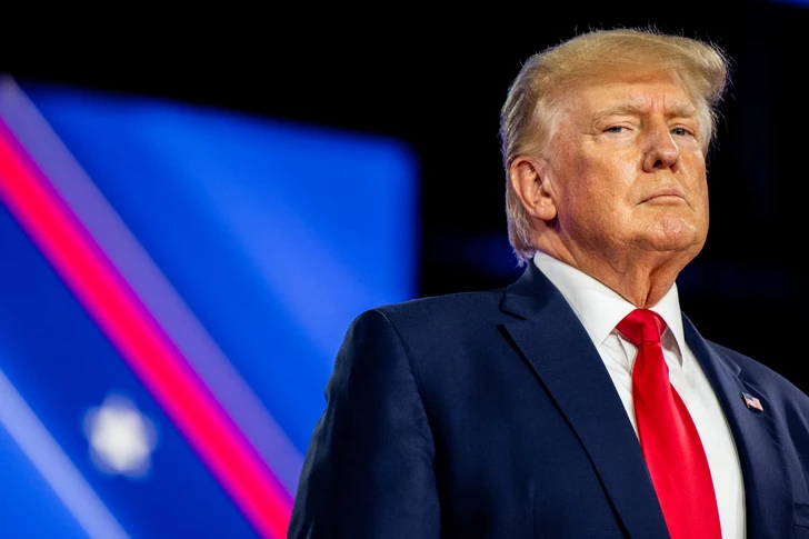 Дональд Трамп заявил о недопустимости финансирования операций по смене пола для несовершеннолетних