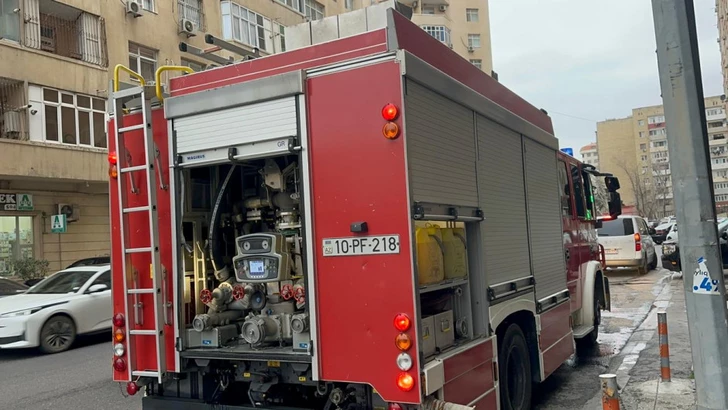 Media.az - Новости Азербайджана - Пожар со взрывом произошёл в цветочном магазине в Баку