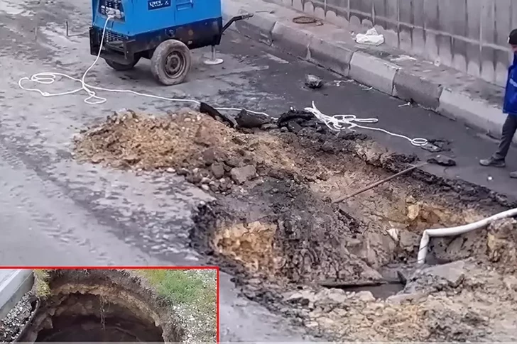 В Баку произошло проседание грунта над канализацией