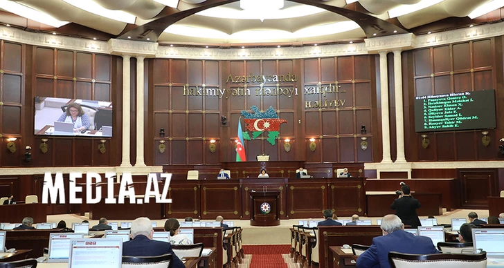 В Милли Меджлисе анонсировали подготовку Цифрового кодекса Азербайджана