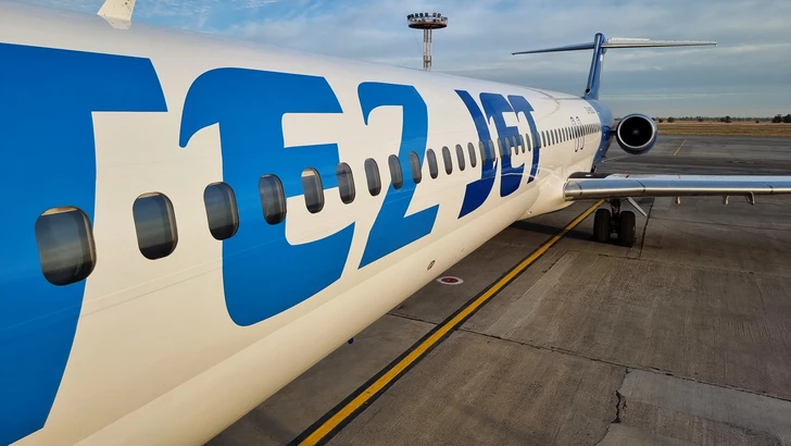 Кыргызскую авиакомпанию Tez Jet лишили лицензии после инцидента в аэропорту «Манас»