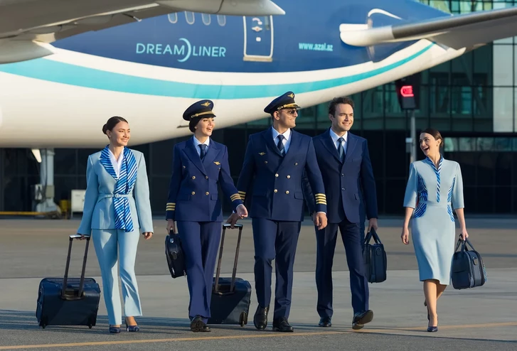 AZAL - одна из ведущих авиакомпаний, инвестирующих в долгосрочную подготовку пилотов