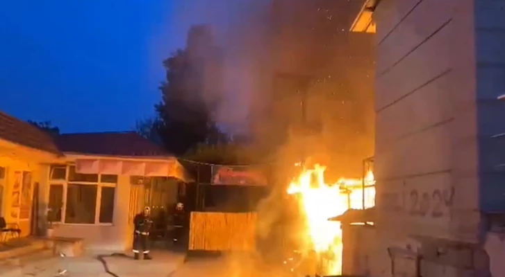 Пожар в магазине в Гёйчае оперативно ликвидирован силами МЧС