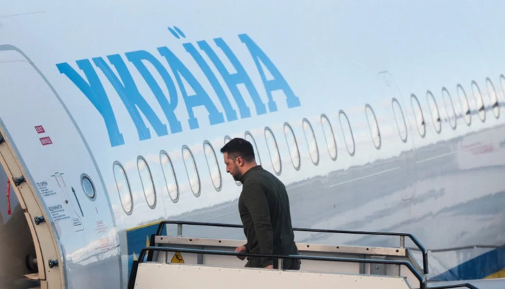 Президент Украины Зеленский вылетел в Турцию