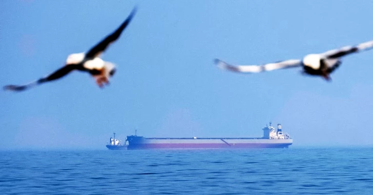 Танкер атакован беспилотником вблизи побережья Румынии в Черном море