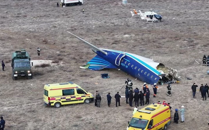 Расследование крушения самолета AZAL: Казахстан ждет результатов экспертизы из США