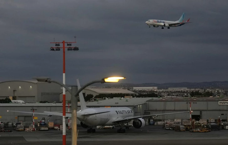 Пилот Flydubai планировал разбить самолет о терминал аэропорта - СМИ
