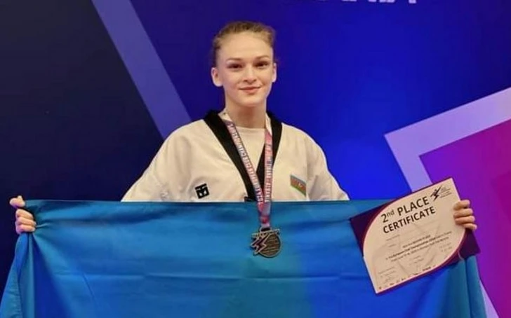 Азербайджанская тхэквондистка завоевала серебро на чемпионате Европы