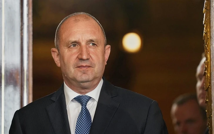 Радев: Болгария за счет Азербайджана частично решила проблему импорта газа
