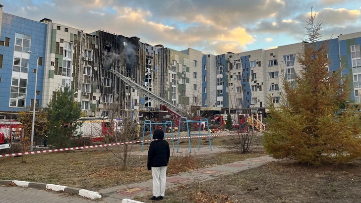 Два российских города подверглись атаке беспилотников: повреждены жилые дома