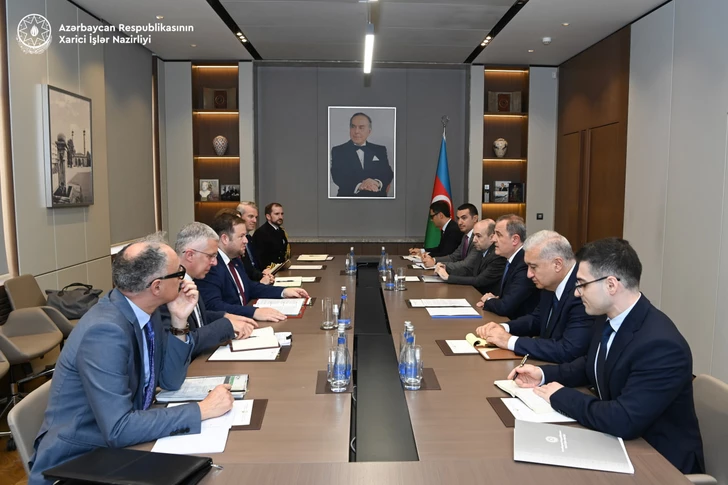 Азербайджан и Британия обсудили ключевые направления взаимодействия