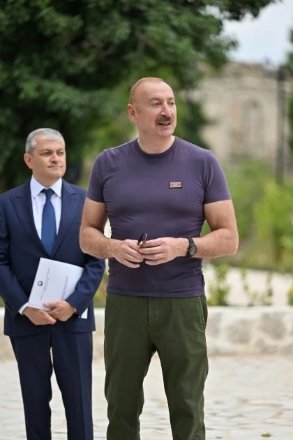 Media.az - Новости Азербайджана - Президент Ильхам Алиев принял участие в открытии после реставрации «Дома Садыгджана» в Шуше