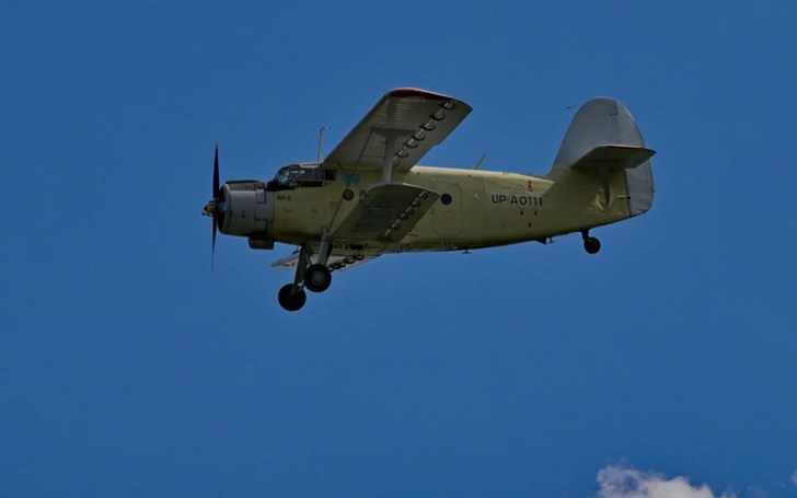 Пилот погиб при крушении самолета Ан-2 в Казахстане