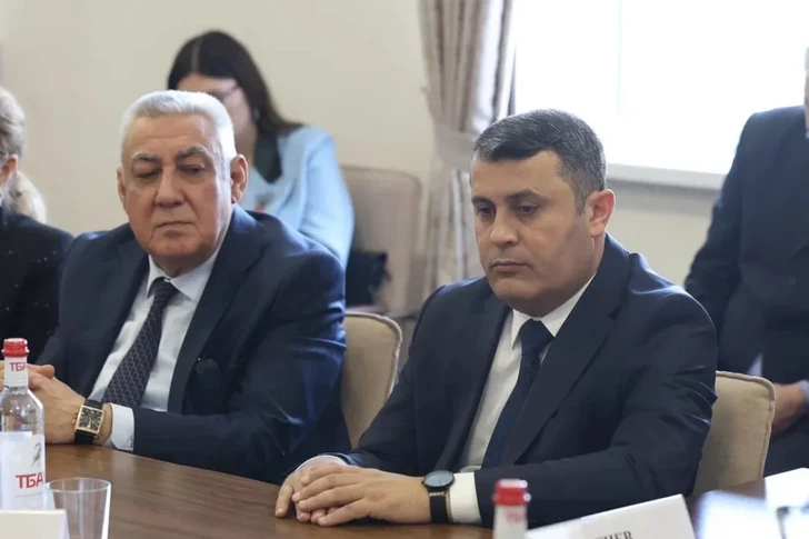 Media.az - Новости Азербайджана - В Астрахани отметили 103-ю годовщину со дня рождения Гейдара Алиева