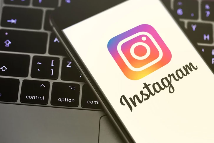 Instagram впервые за 10 лет сменил логотип