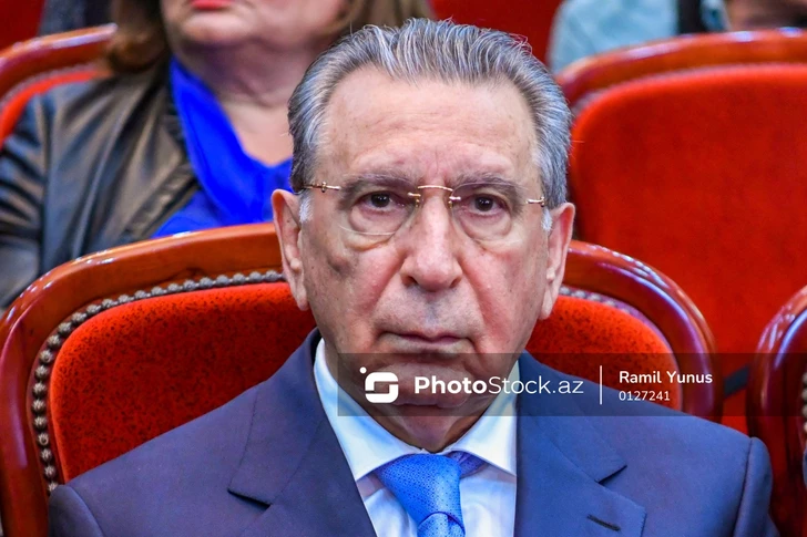 Суд продлил меру пресечения в отношении Рамиза Мехтиева