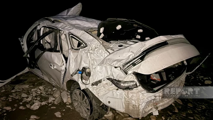 Media.az - Новости Азербайджана - BYD снес ограждение и упал в реку Агсу — возбуждено уголовное дело по факту гибели двух человек