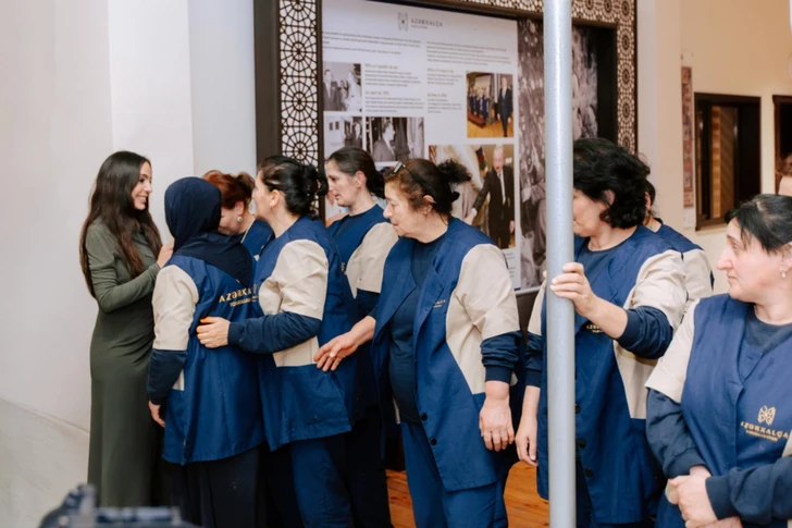 Media.az - Новости Азербайджана - Завершен процесс создания уникального ковра для мечети в Шуше