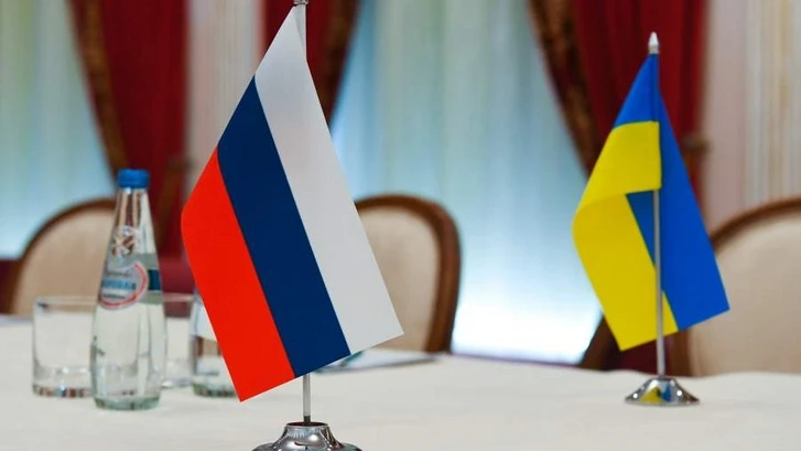 СМИ: Россия готова к переговорам с Украиной, которые зафиксируют текущую линию фронта