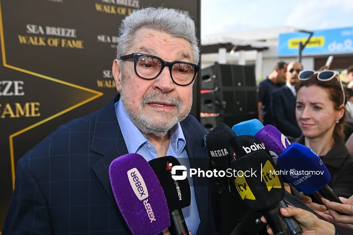 Media.az - Новости Азербайджана - В Баку открыли звезду Юлия Гусмана на Sea Breeze Walk of Fame