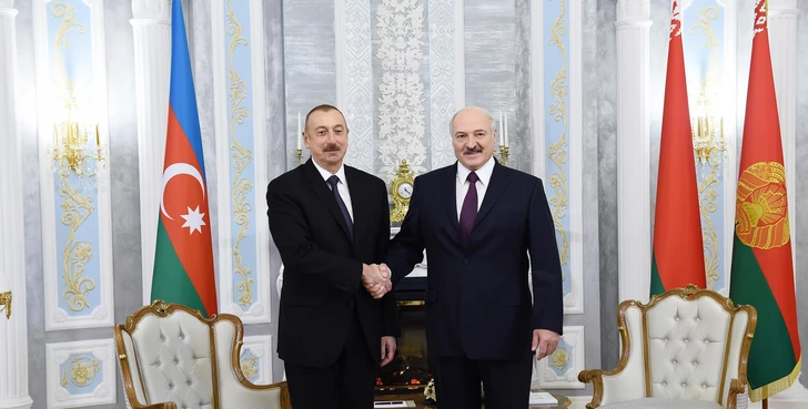 Александр Лукашенко поздравил Президента Ильхама Алиева