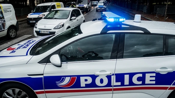 Во Франции неизвестный напал на людей на праздновании Гурбан байрамы
