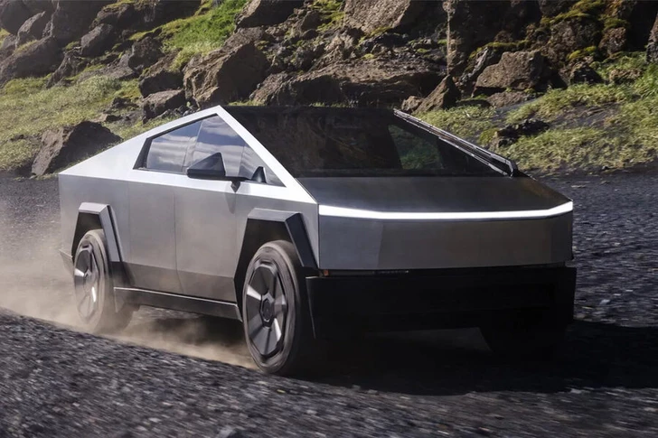 Продажи Tesla обвалились в Европе из-за китайской BYD