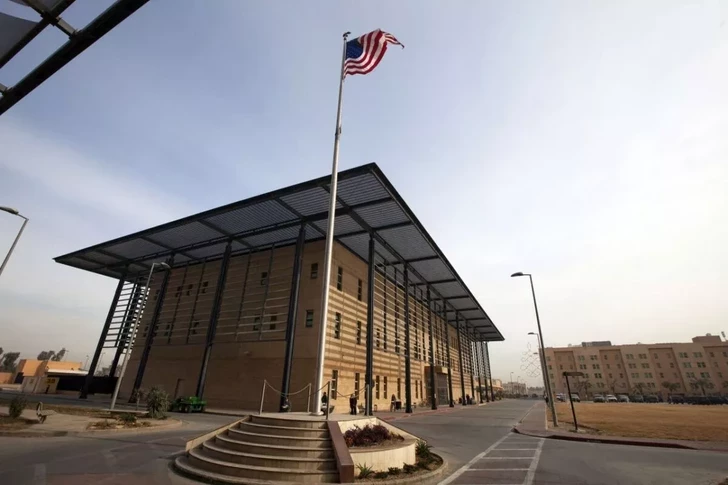 Посольство США в Ираке призвало американцев отказаться от поездок в страну