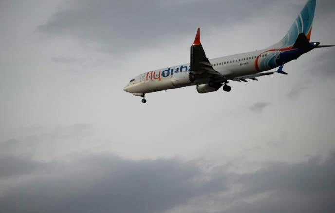В ОАЭ заявили о связях задержанного пилота Flydubai с организацией «Братья-мусульмане»