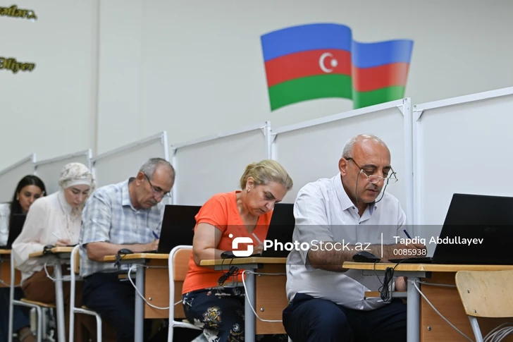 Сертификация педагогов в Азербайджане охватила 100 тысяч человек
