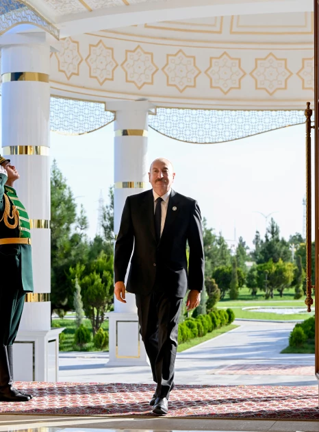 Media.az - Новости Азербайджана - Президент Ильхам Алиев прибыл в комплекс «Аваза» для участия в заседании Совета глав государств СНГ