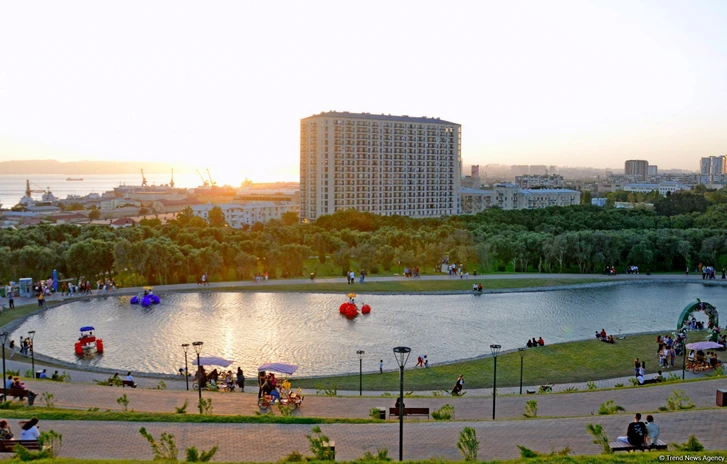 Искусственное озеро в парке «Гянджлик» осушили: стала известна причина