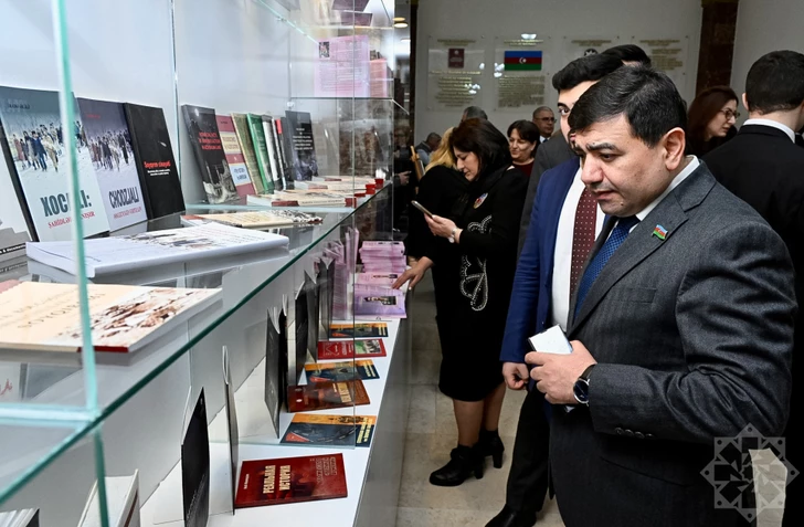Media.az - Новости Азербайджана - В Аппарате омбудсмена открылась выставка ко Дню геноцида азербайджанцев