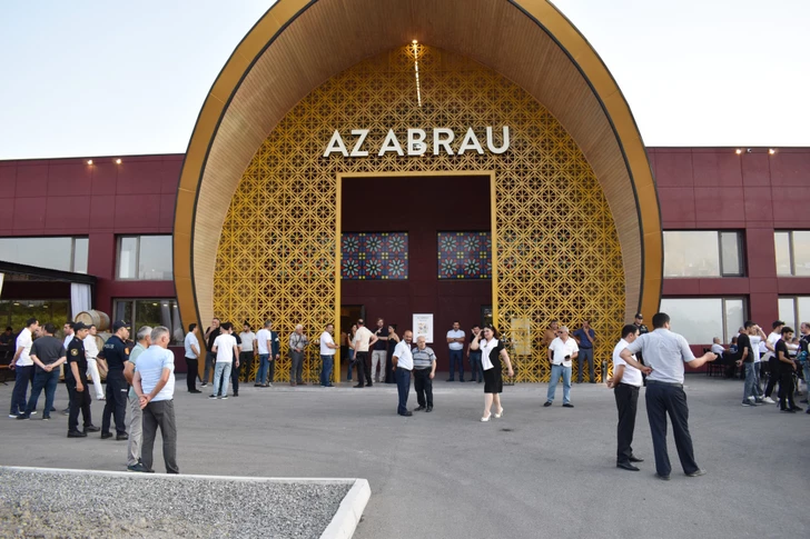 Российский суд встал на сторону AzAbrau в споре о товарном знаке Shirvan