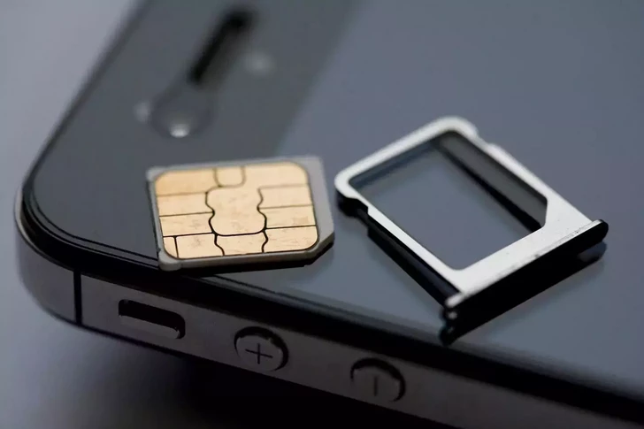 «Красивые» номера по цене квартиры: за SIM-карты в Азербайджане просят до 120 тысяч манатов