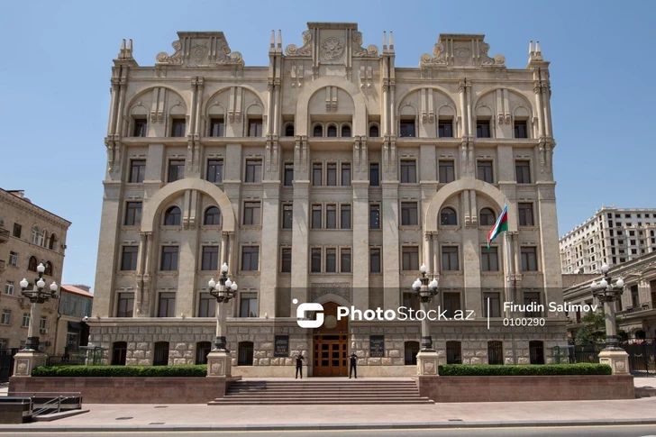 МВД: Сотрудники полиции обеспечивают безопасность в связи с проходящим в Баку турниром UFC
