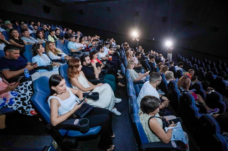 Media.az - Новости Азербайджана - В CineMastercard прошел предпремьерный показ фильма «Заклятие 4»