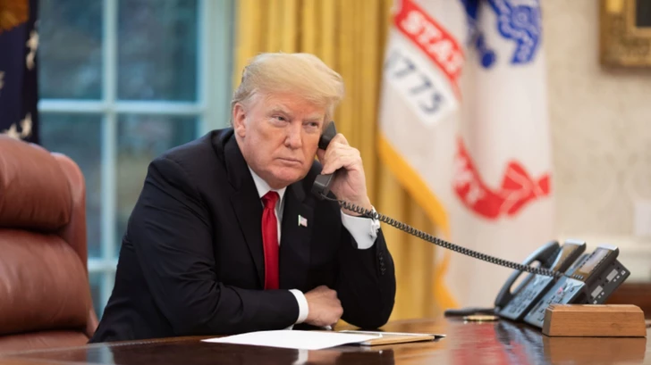 Путин заявил Трампу, что готов встретиться с Зеленским