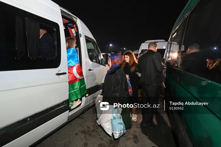 Media.az - Новости Азербайджана - Очередные группы переселенцев прибыли в Ходжалы и село Хоровлу, им вручены ключи от домов