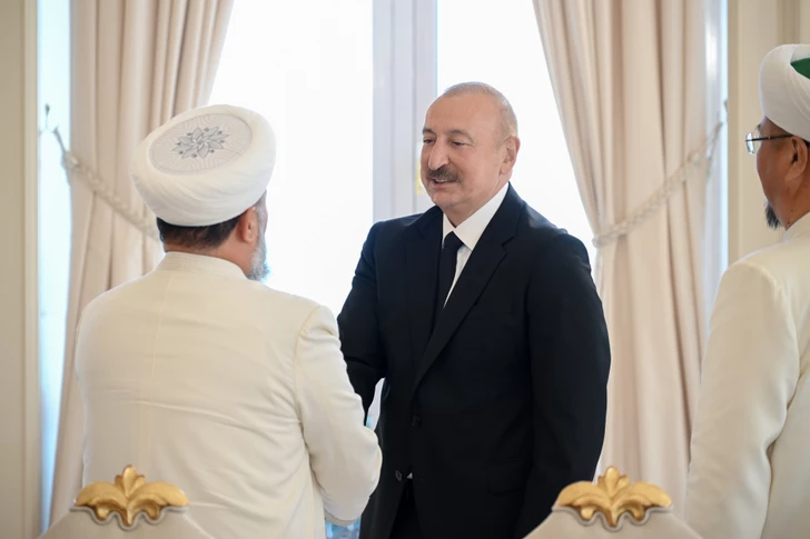 Media.az - Новости Азербайджана - Президент Ильхам Алиев принял участников проходящих в Баку международных конференций