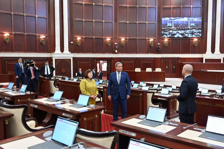 Media.az - Новости Азербайджана - Сахиба Гафарова провела встречу с делегацией Камбоджи во главе с премьер-министром